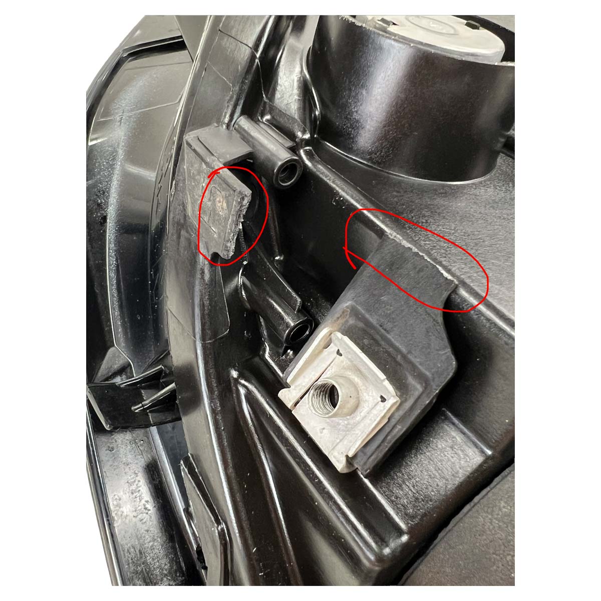 Farol VW Jetta Comfortline 2018 2019 2020 Dianteiro Direito