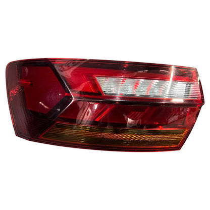 Lanterna VW Jetta TSI 2018 2019 2020 2021 Traseiro Esquerdo