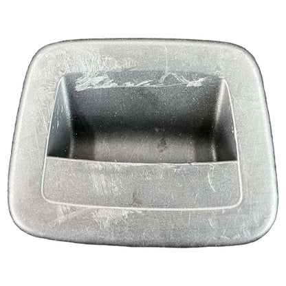 Tampão Assoalho Porta Malas BMW 530e 540i G30 2019 2020 2021