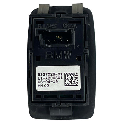 Botão Abertura Porta Malas BMW 530e G30 2019 2020 2021 2022