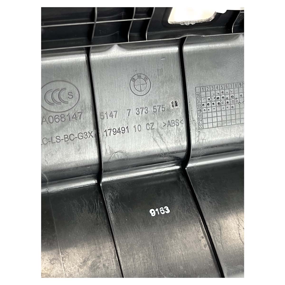 Soleira Porta Malas BMW 530e G30 2019 2020 2021 2022 Híbrida