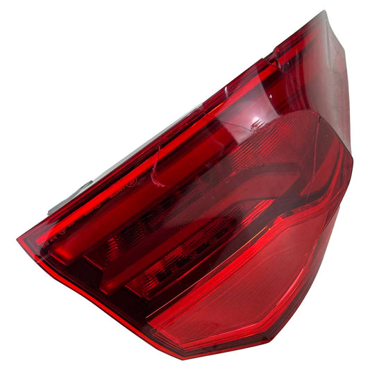 Lanterna BMW 530e G30 2019 2020 2021 2022 Lateral Esquerdo