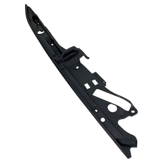 Vedação Lateral Capô BMW 530e 540i G30 2019 2020 Direito