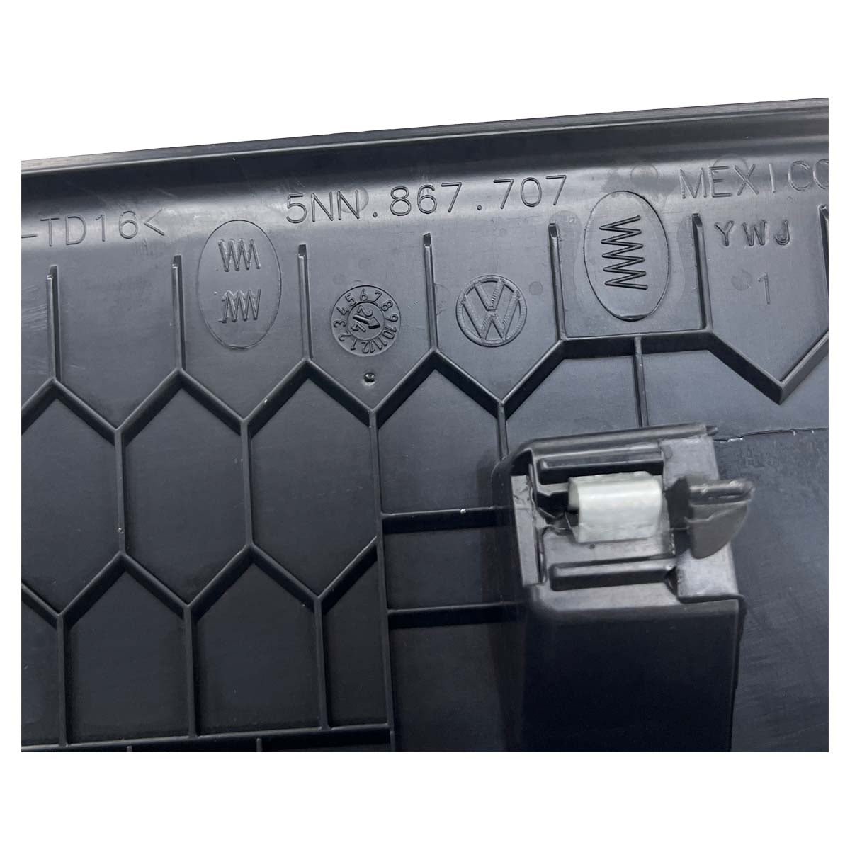 Moldura Tampa Traseira VW Tiguan TSI Allspace 2023 2024 2025