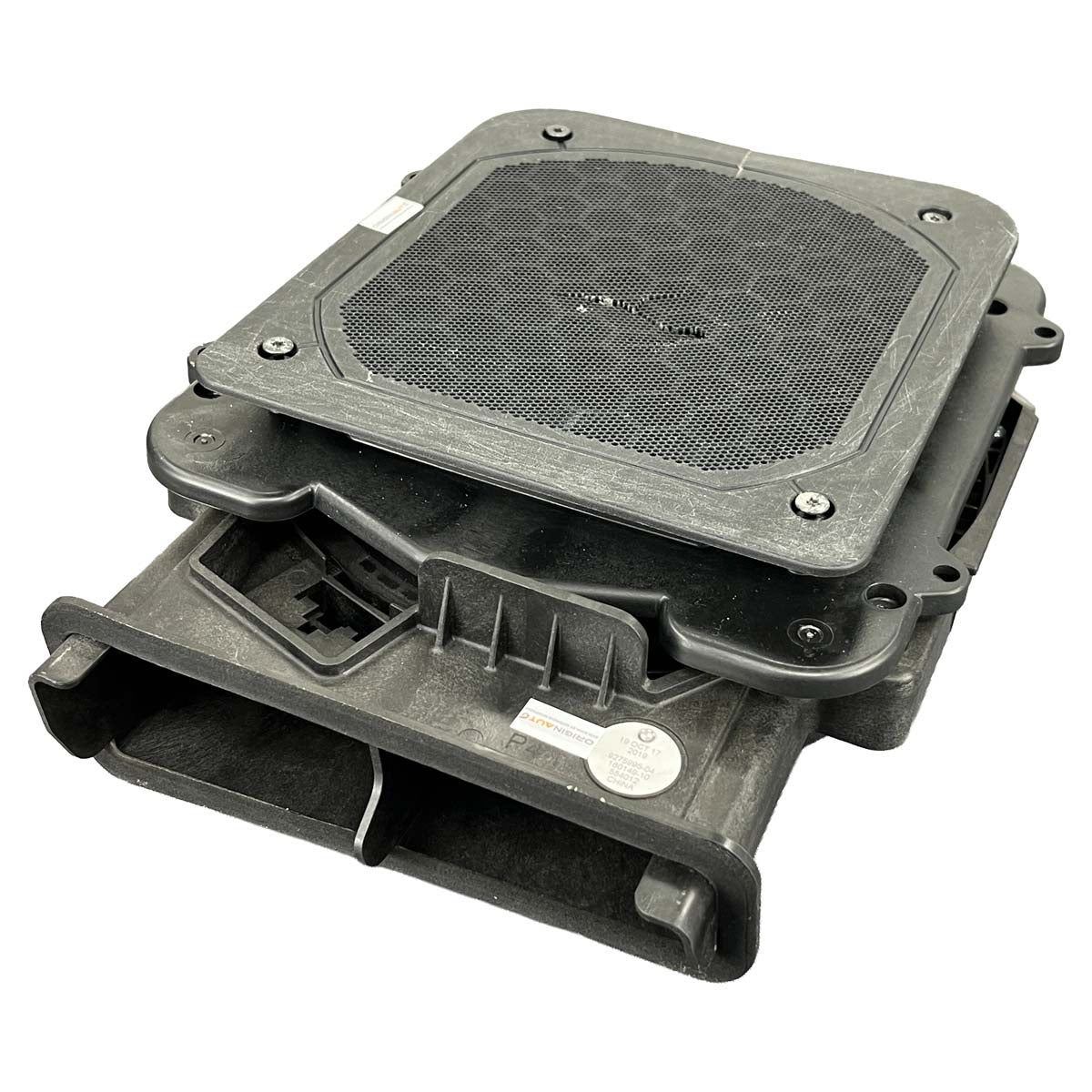 Subwoofer Grave Esquerdo BMW X2 F39 2017 2018 2019 2020 2021