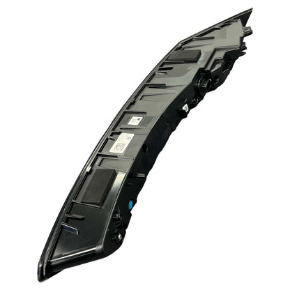 Lanterna Externa Superior BMW iX I20 2024 Traseiro Esquerdo