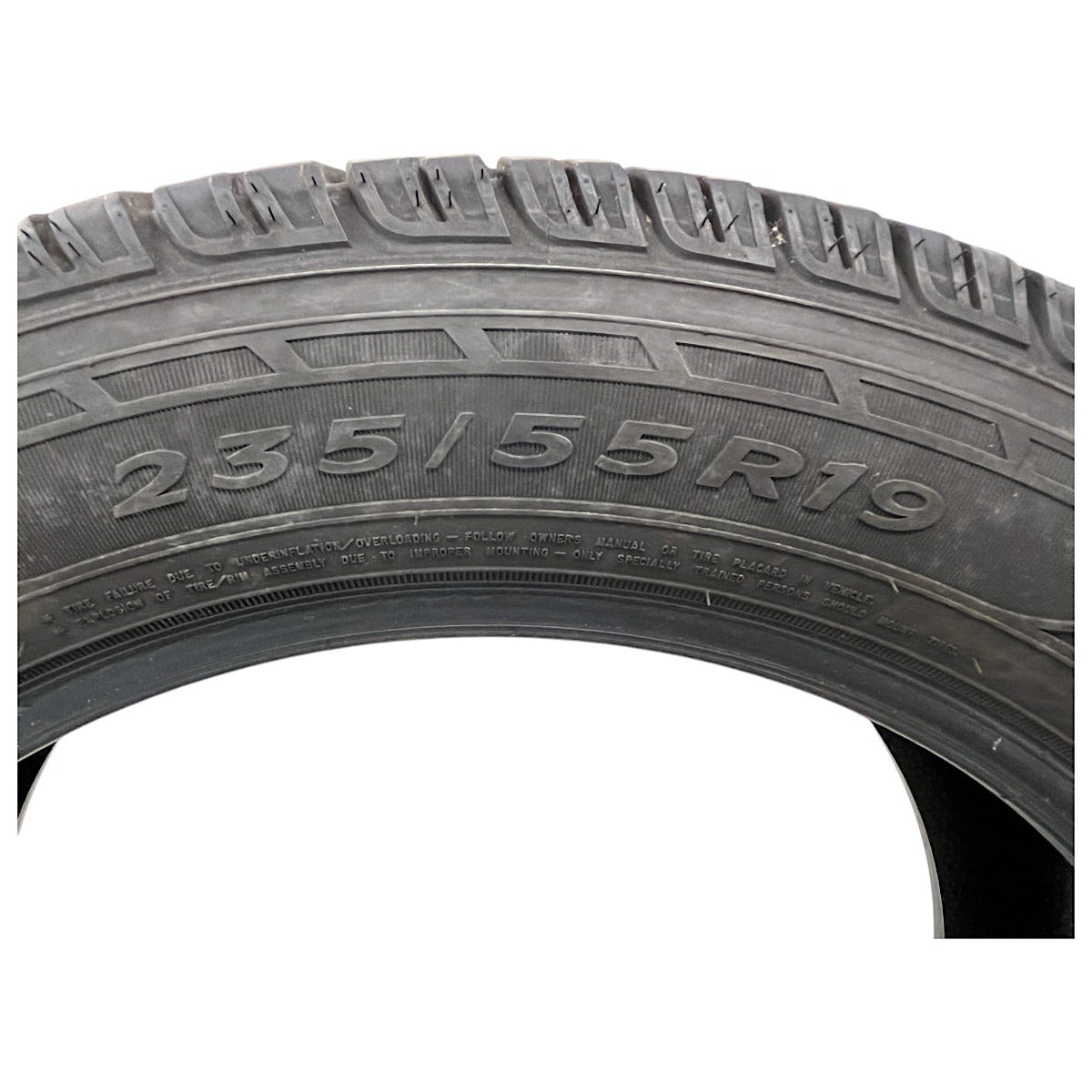 Pneu 235/55R19 Goodyear Aro 19 Efficientgrip SUV Semi Novo