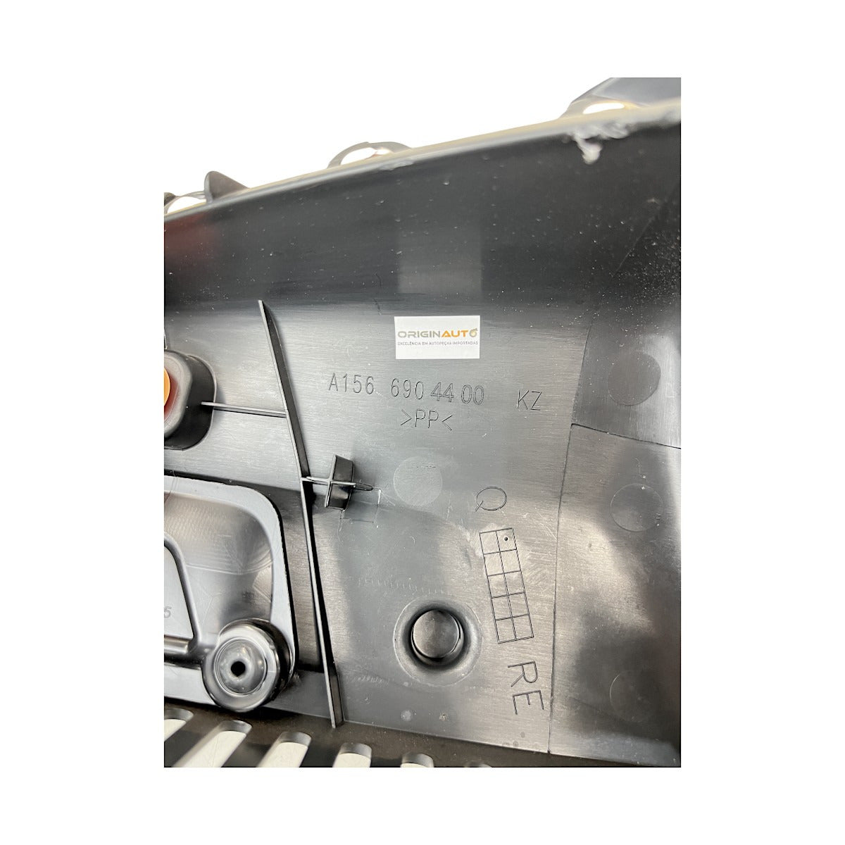 Moldura Coluna C Mercedes Gla 200 2018 Direita A1566904400