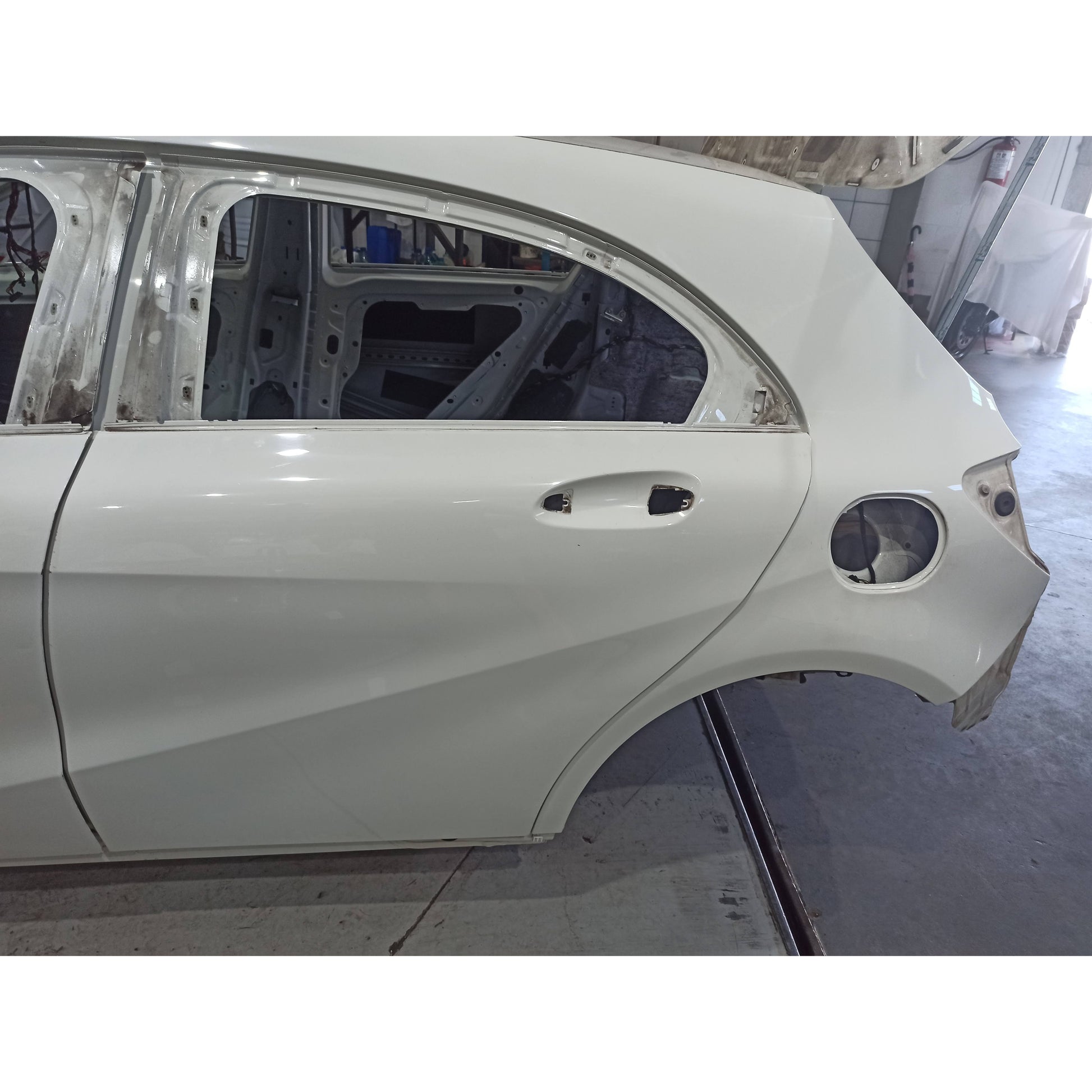 Porta Traseira Esquerda Mercedes A200 2015