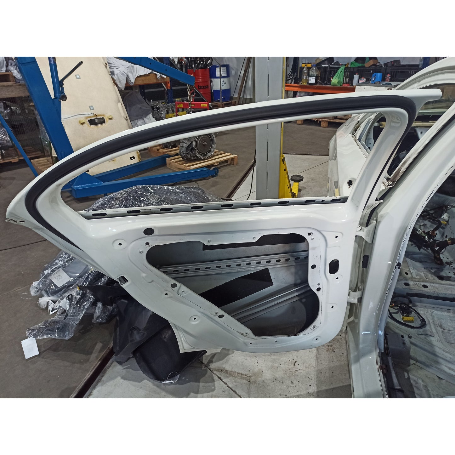 Porta Traseira Esquerda Mercedes A200 2015