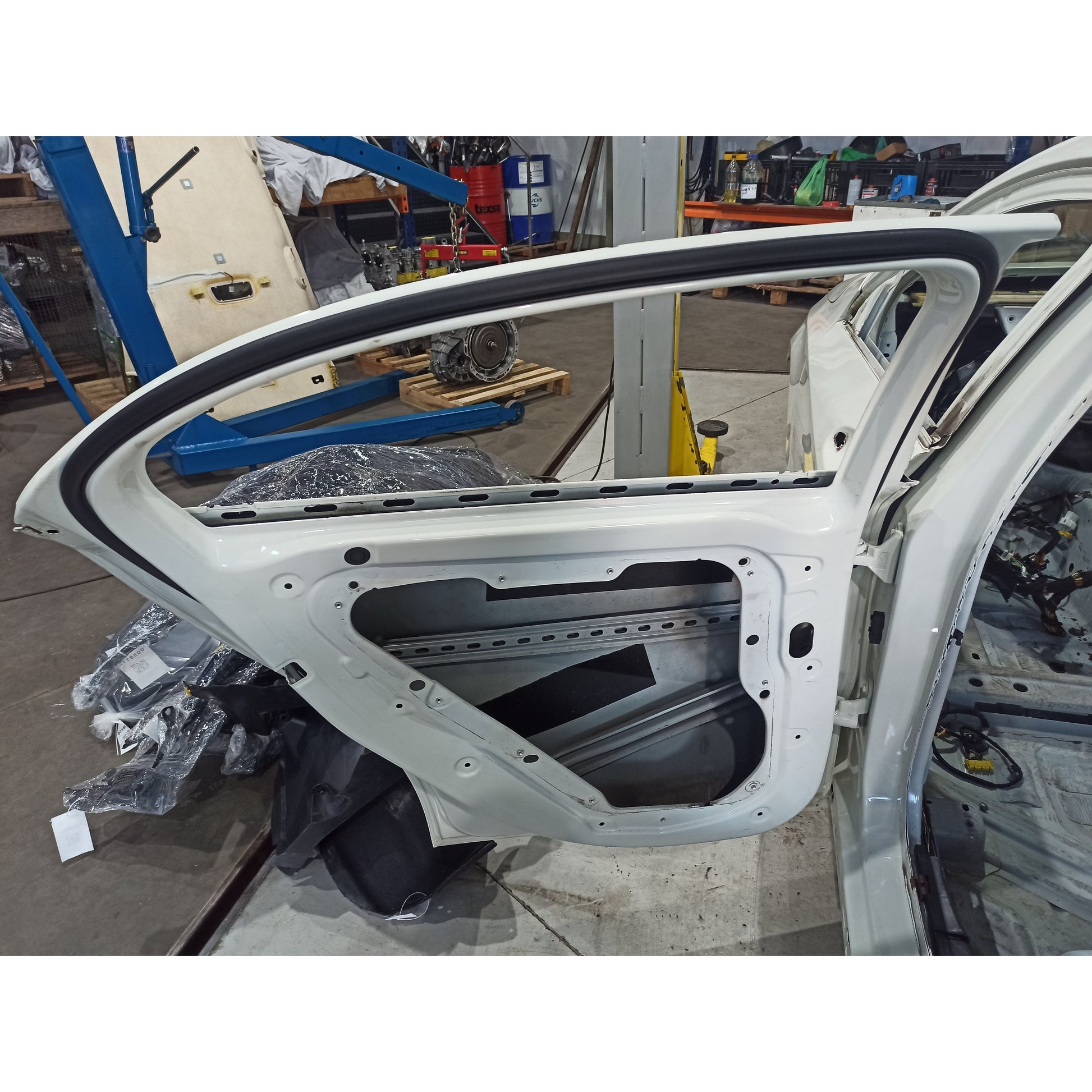 Porta Traseira Esquerda Mercedes A200 2015