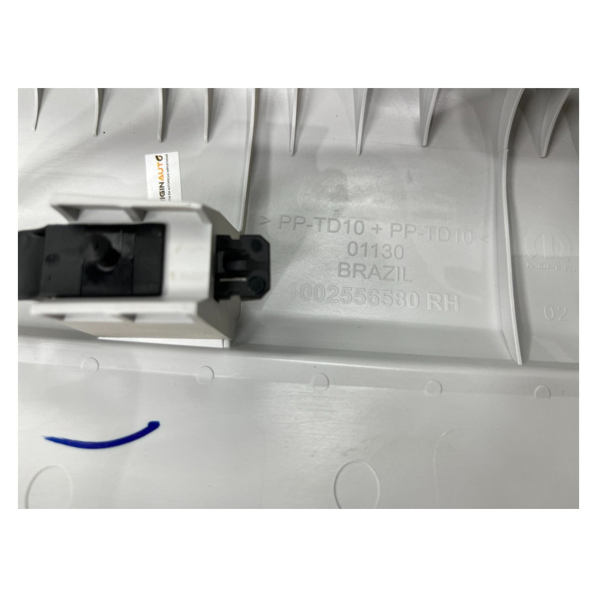 Moldura Coluna A Jeep Renegade T270 2022 Direita 1002556580