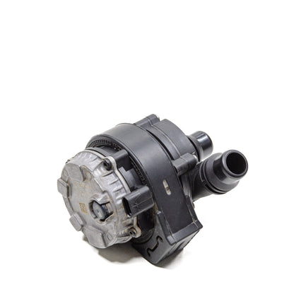 Bomba de Água Auxiliar BMW X3 G01 252cv 2018 8663248