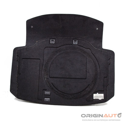 Tampão Assoalho Porta Mala Mercedes C180 2012 A2046801442