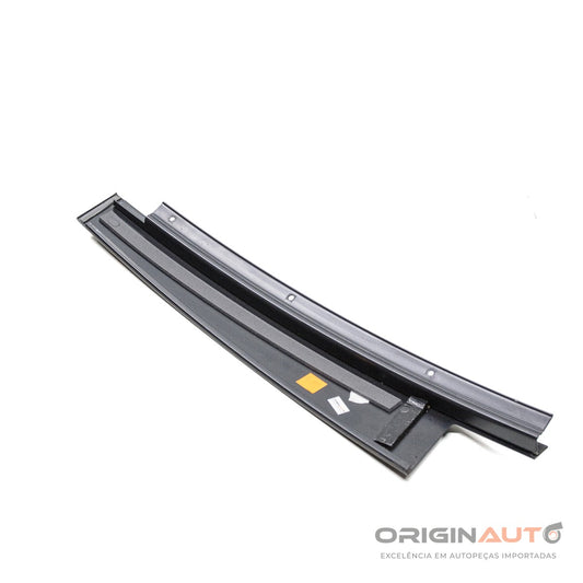 Moldura Black Piano Porta T/D Mercedes C180 2012 A2046900487