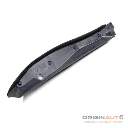 Defletor Paralama Direito Mercedes C180 2012 A2048890225