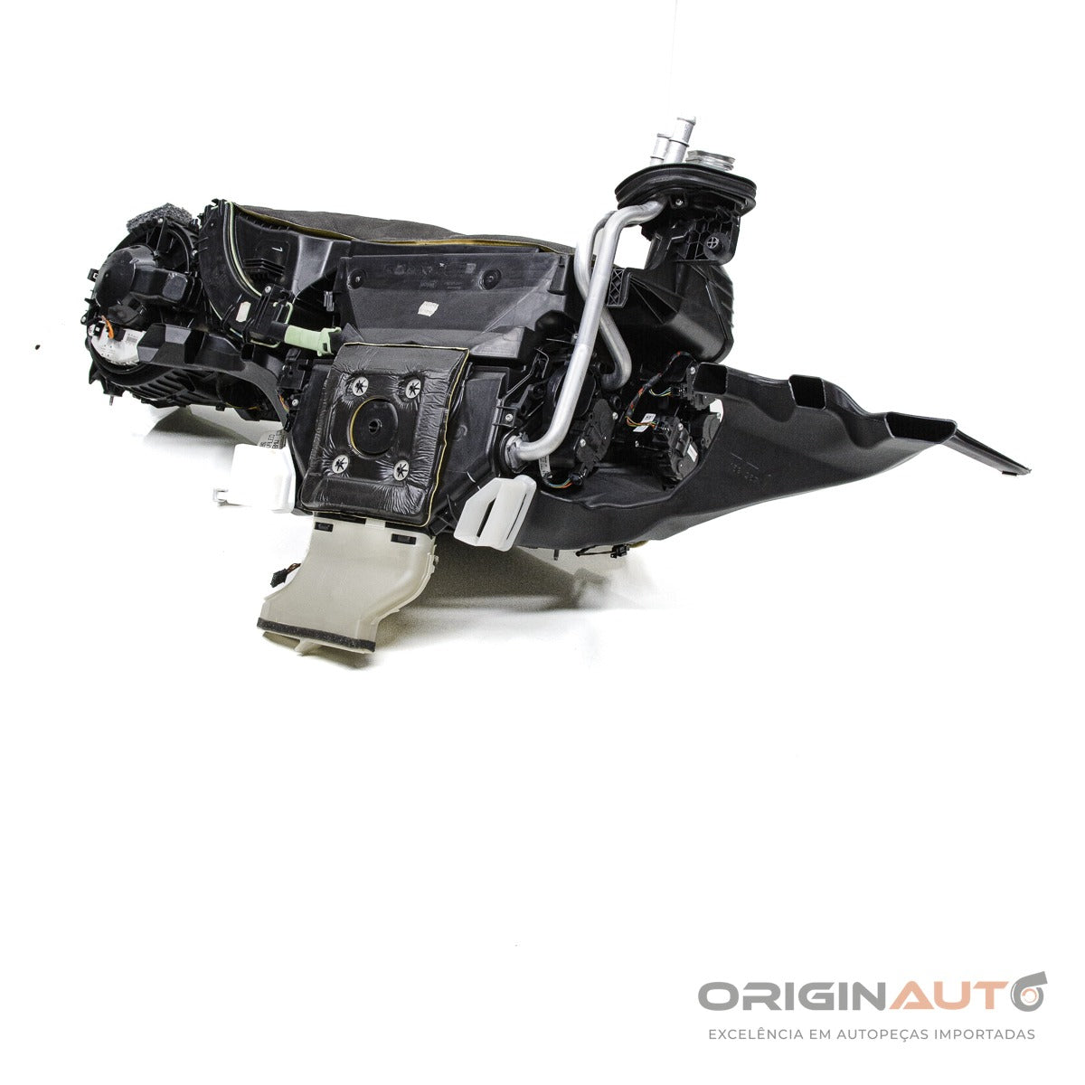 Caixa Evaporadora BMW 320i 2014 F30 9237548