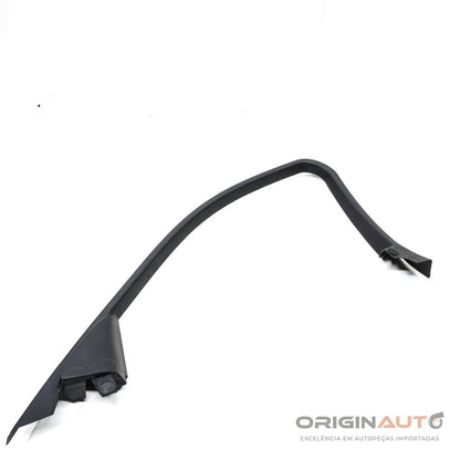 Canaleta Dianteira Direita BMW 320i 2014 F30 7259382