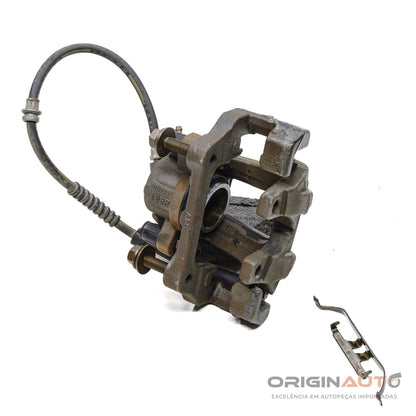 Pinça Freio Dianteira Esq BMW 320i 2014 F30 6850649