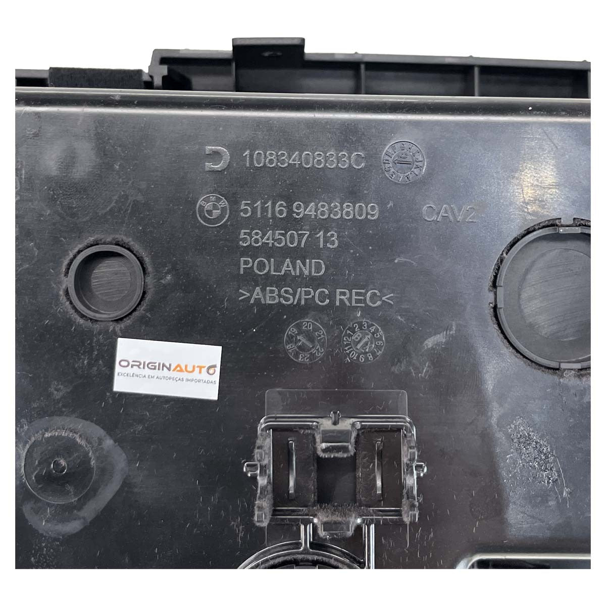 Porta Treco Objetos Painel BMW 530e 540i G30 2019 2020 2021