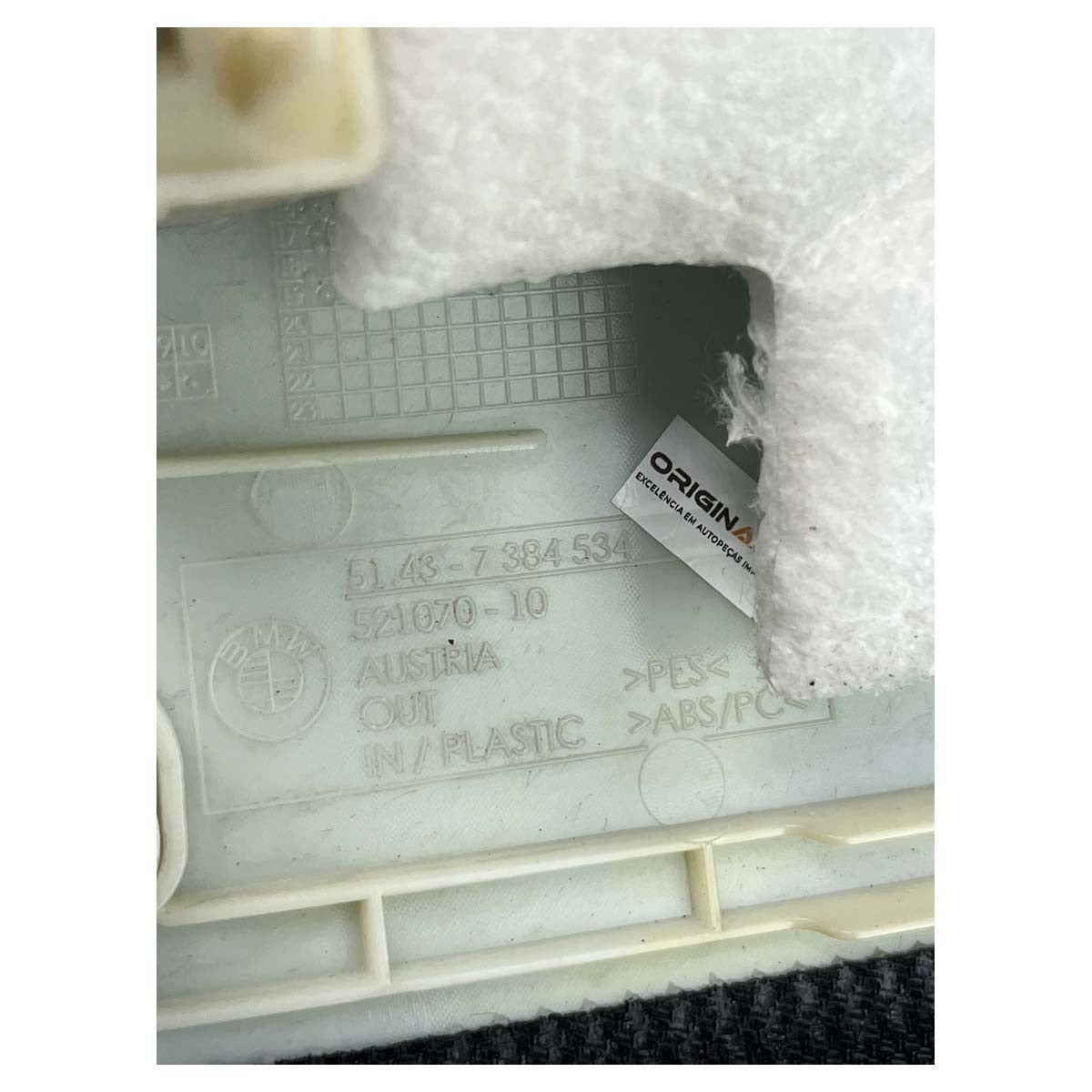 Moldura Coluna C BMW 530e G30 2019 2020 2021 2022 Direito