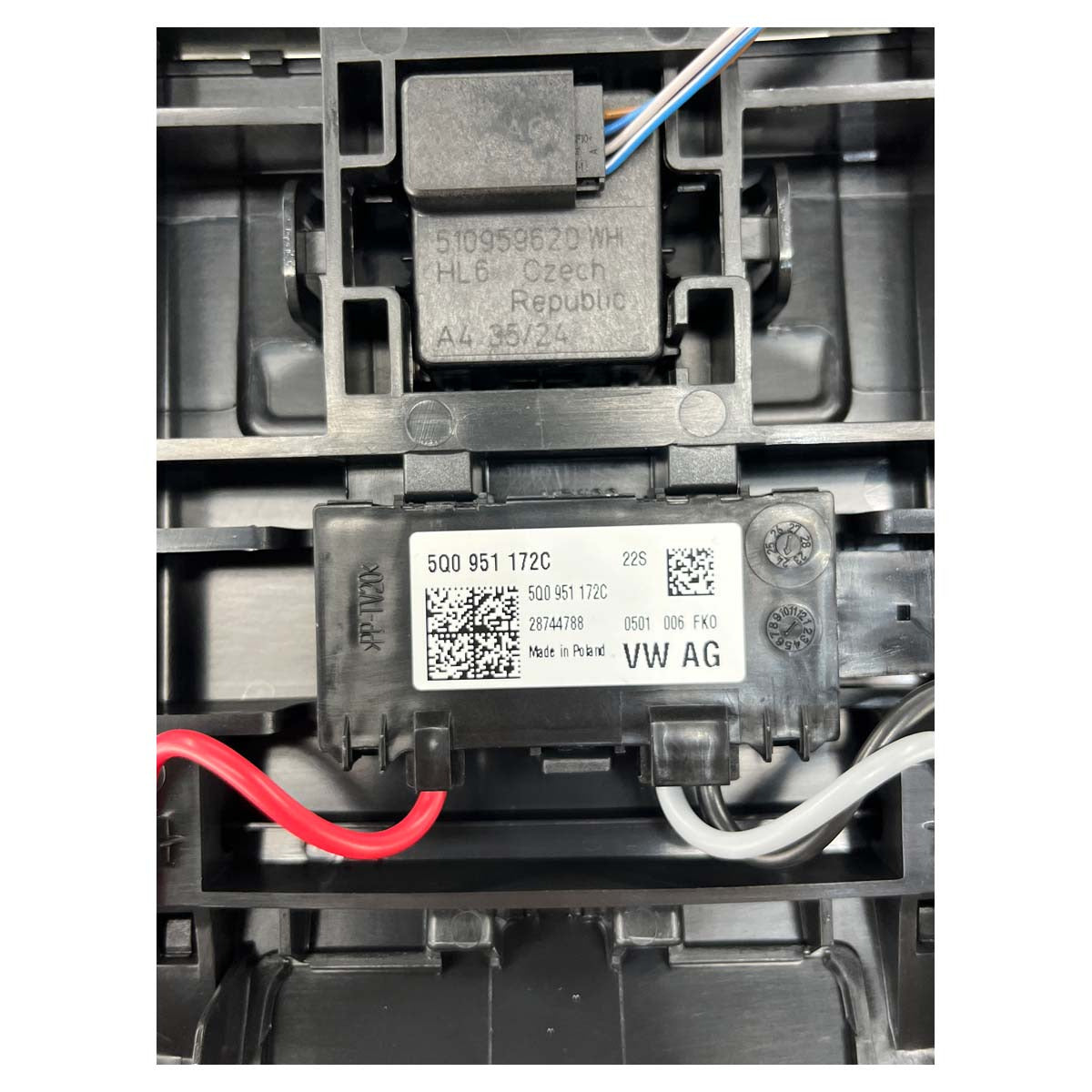Moldura Botão Teto Solar Luz Alarme Antifurto VW Tiguan 2025