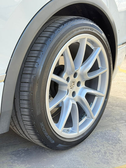 Roda Porsche Macan S Aro 20 Original Novo Jogo com Pneu