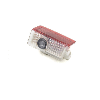 Luz Cortesia com Logo Forro Porta Mercedes A200 2015