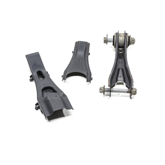 Braço Suspensão Traseiro Mercedes A200 2015 A2463500053