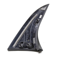 Acabamento Esq Tampa Traseira Mercedes A200 2015 A1767900188