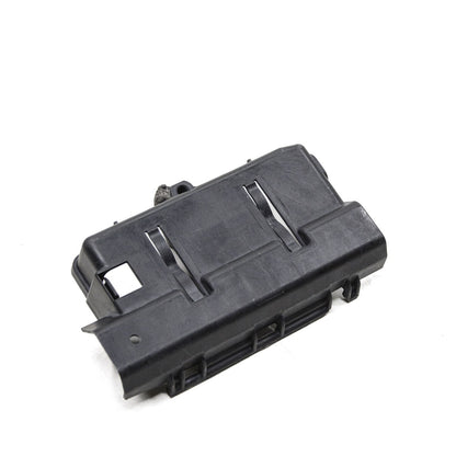 Tampa Caixa Bateria Auxiliar Mercedes A200 2015 A2465410000