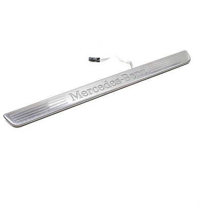 Soleira Dianteira Direita Mercedes A200 2015 A2466805400