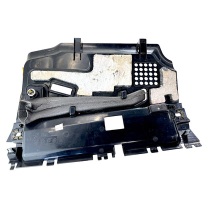 Acabamento Pé Carona BMW 550i GT 2010 4.4 V8 9142656