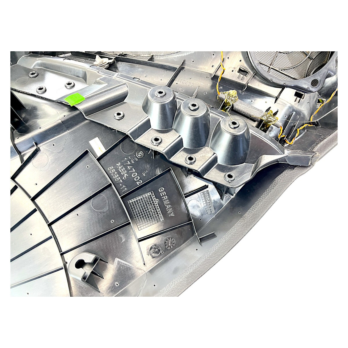 Moldura Coluna C BMW 535i 550i GT 2010 Esquerda 1747002