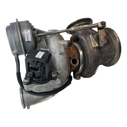 Turbina BMW 550i 650i X5 X6 750i V8 4.4 2010 Esquerda