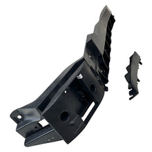 Guia Parachoque Range Rover Sport HSE 2016 Tras DK6217B751AA