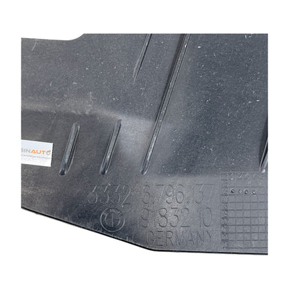 Acabamento Bandeja BMW 320i GT 2015 2016 2017 Traseira