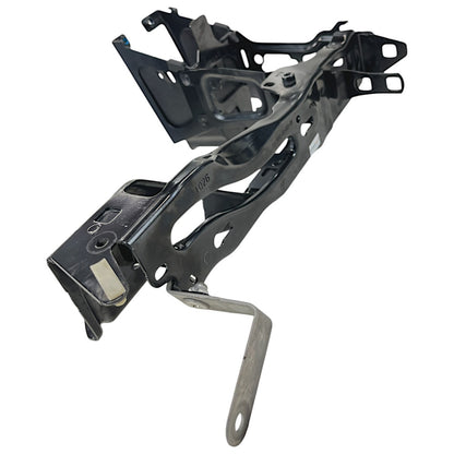 Guia Suporte Radiador Farol BMW 320i GT 2016 2017 Esquerdo