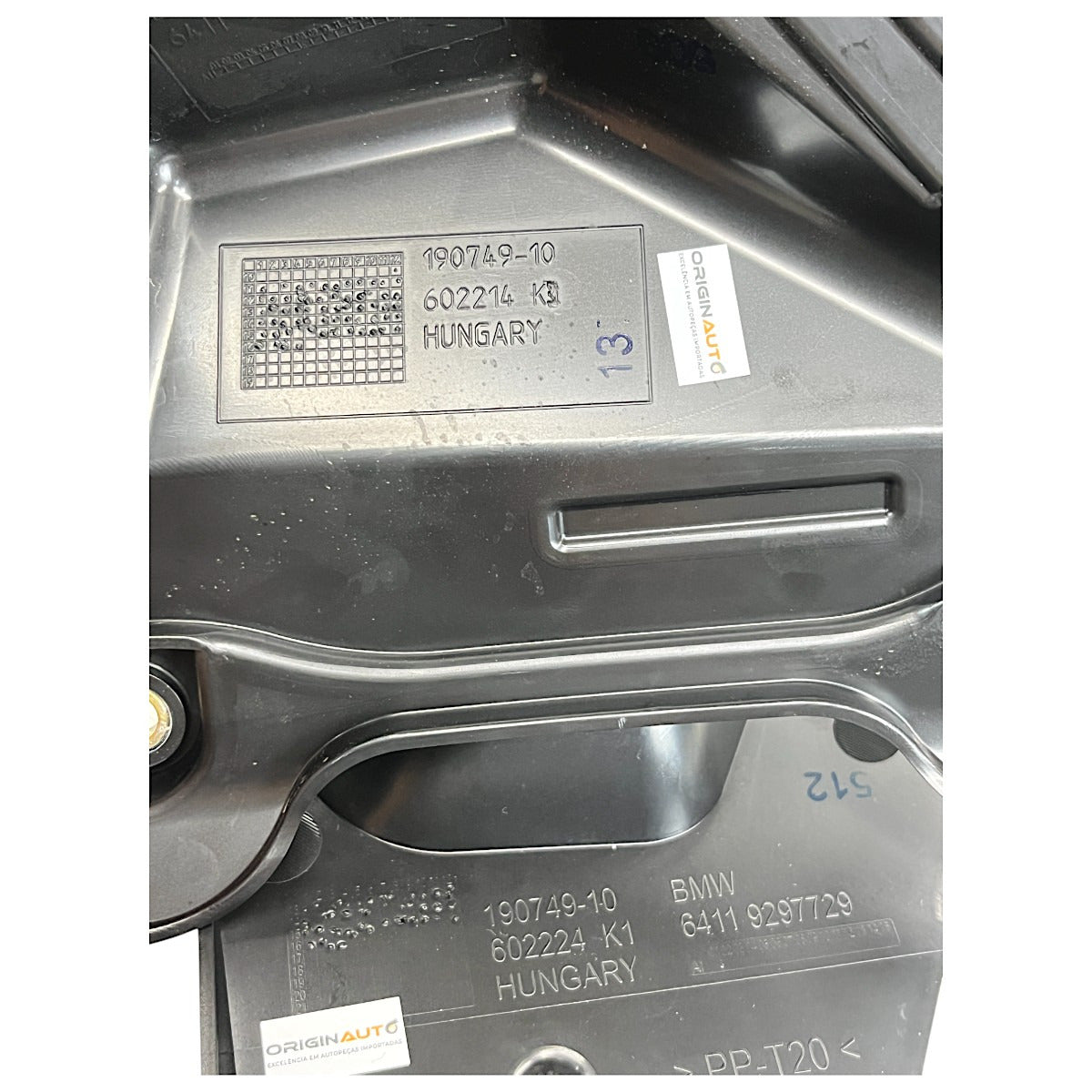 Acabamento Churrasqueira BMW 320i GT 2015 2016 2017 Direito