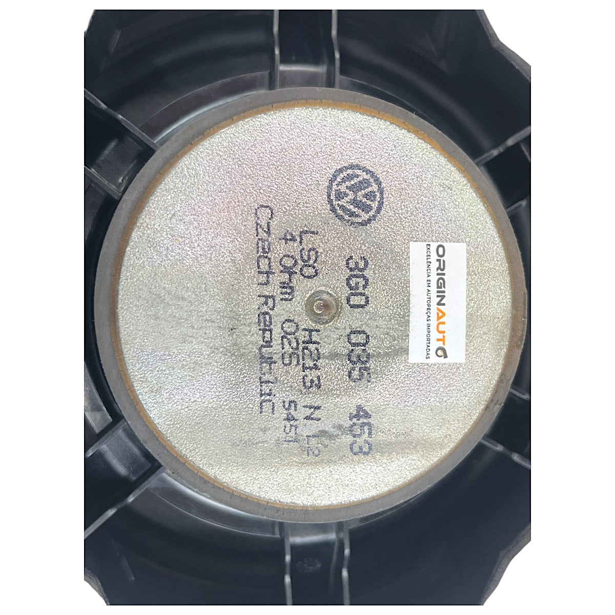 Alto Falante Subwoofer VW Passat Highline B8 2018 Traseiro