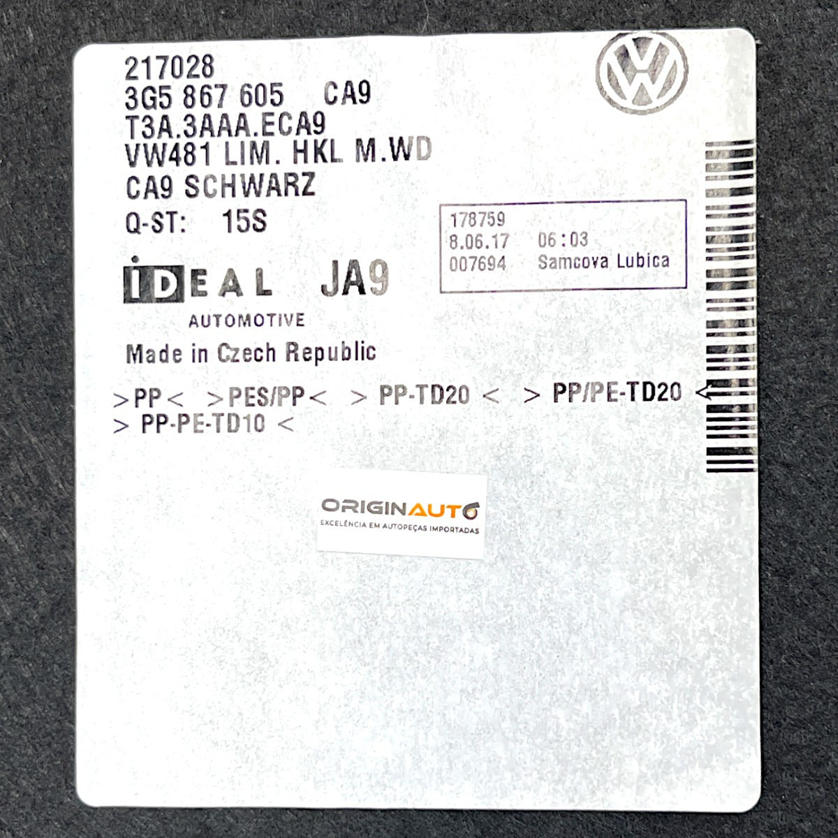 Forro Tampa Traseira VW Passat Highline B8 2018 3G5867605