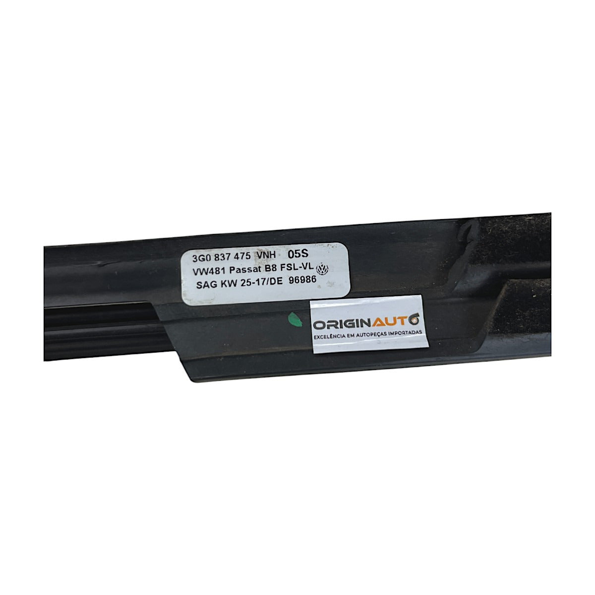Friso Externo Porta VW Passat B8 2018 Dianteiro Esquerdo