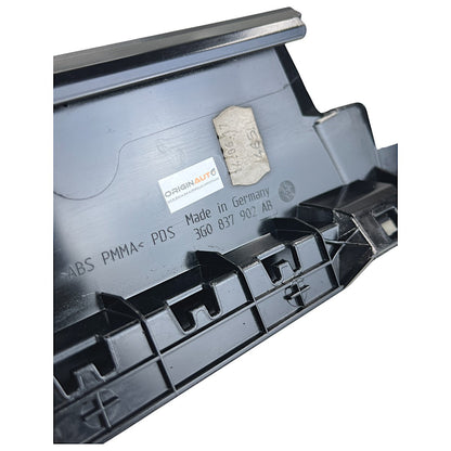 Moldura Coluna Porta VW Passat B8 2018 Dianteira Direita