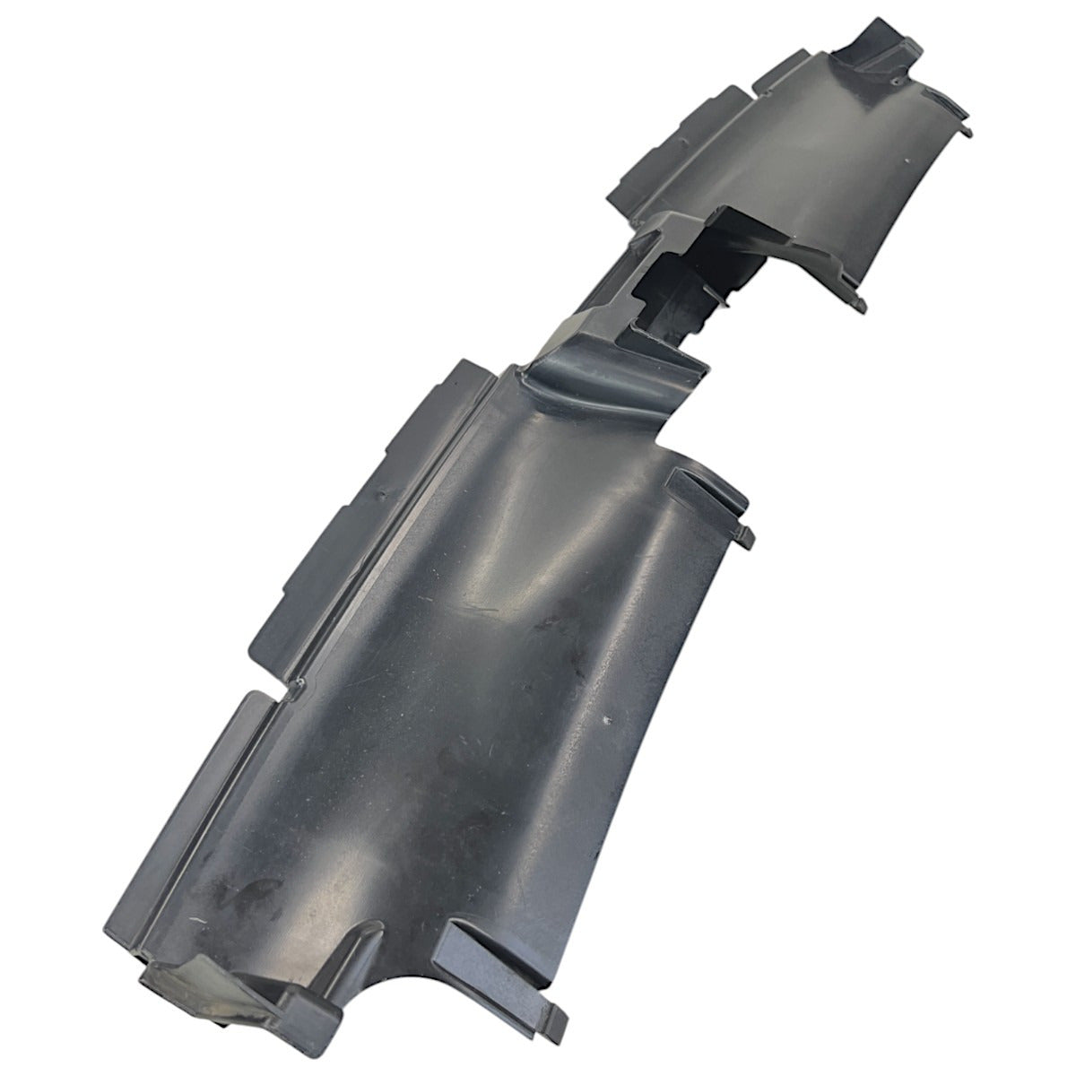 Defletor Ar Radiador VW Passat Highline B8 2018 Superior