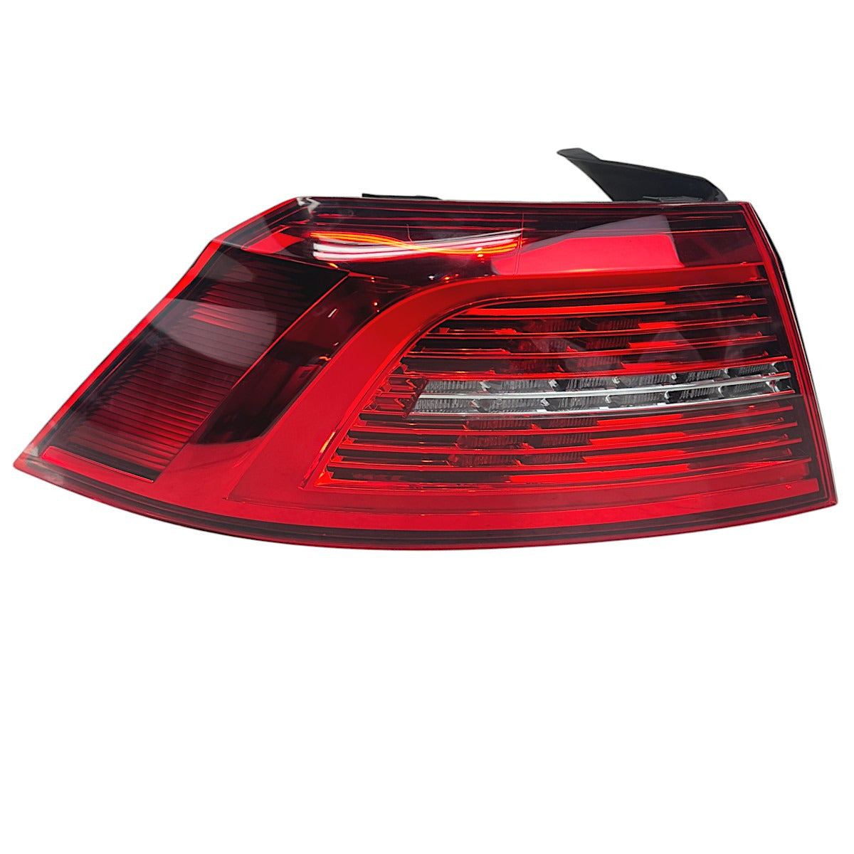 Lanterna VW Passat Highline B8 2018 2019 Externa Esquerda