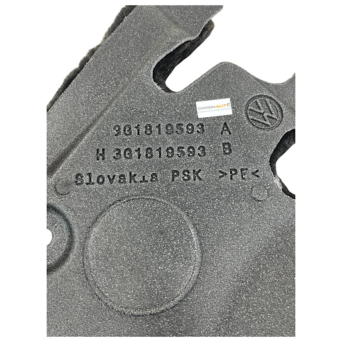 Isolamento Acústico VW Passat Highline B8 2018 Pé Carona