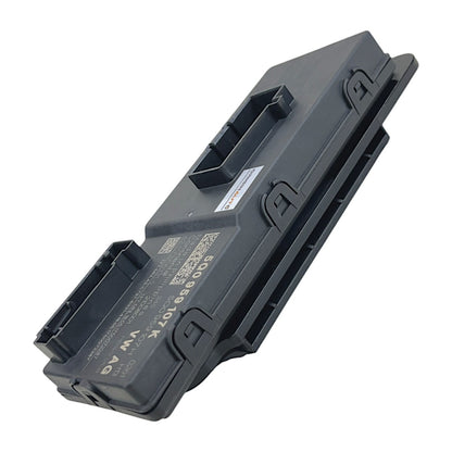 Módulo Tampa Traseira VW Passat B8 2018 5Q0959107K Elétrica