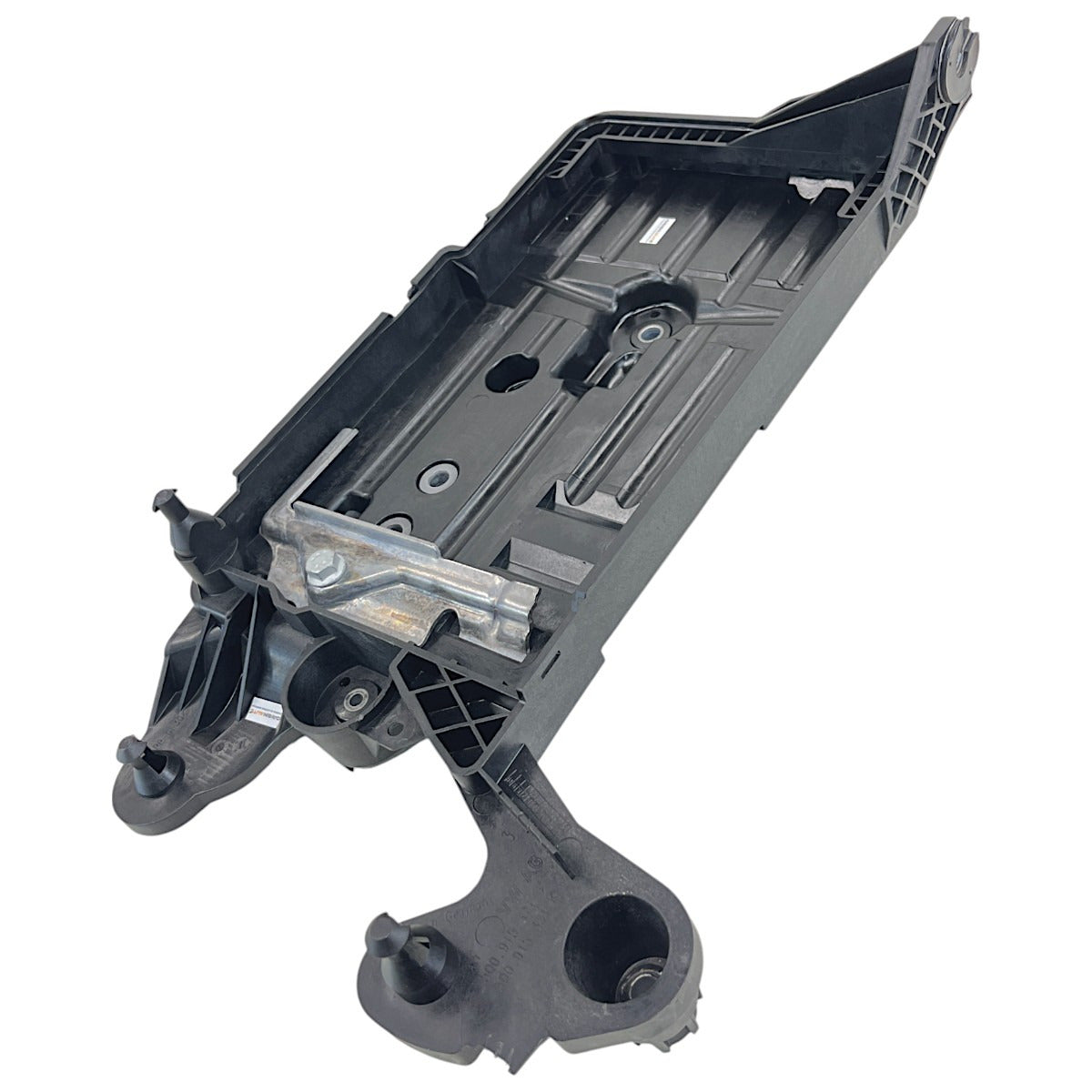 Suporte Base Bateria VW Passat Highline B8 2018 5Q0915331K