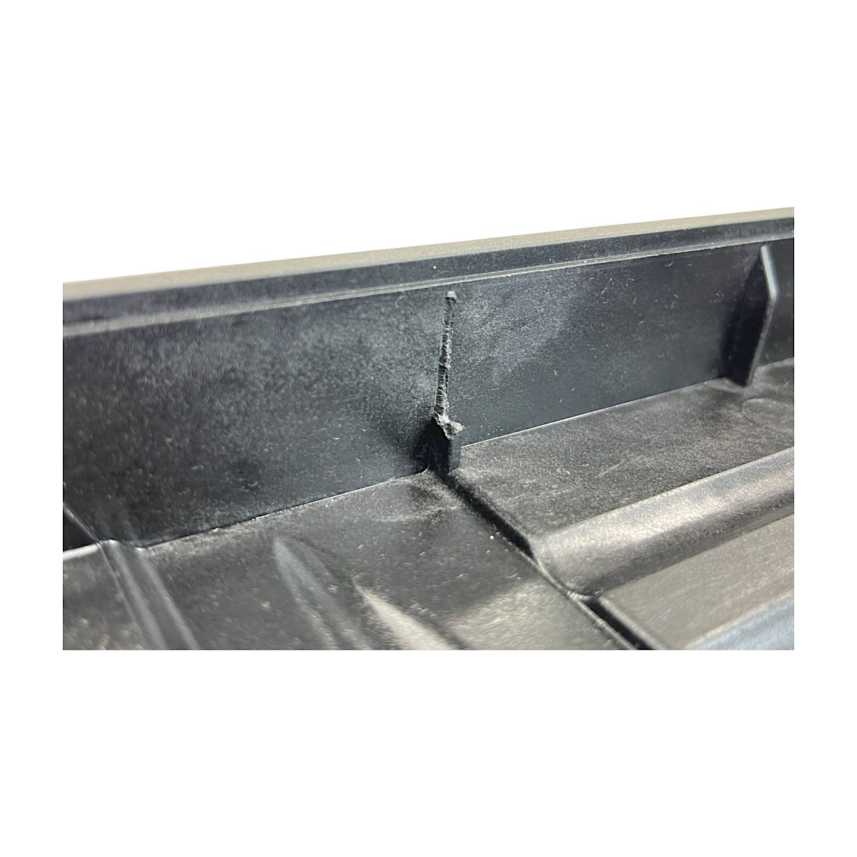 Suporte Base Bateria VW Passat Highline B8 2018 5Q0915331K