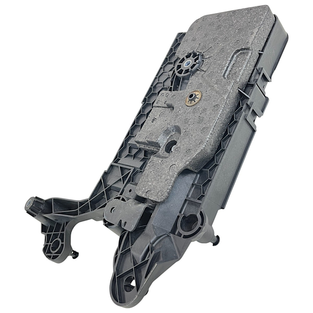 Suporte Base Bateria VW Passat Highline B8 2018 5Q0915331K